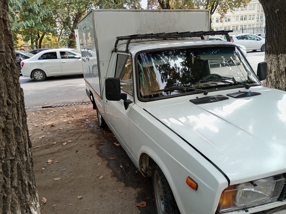 Пикап  Иж  2117 с малым пробегом, отличное состояние