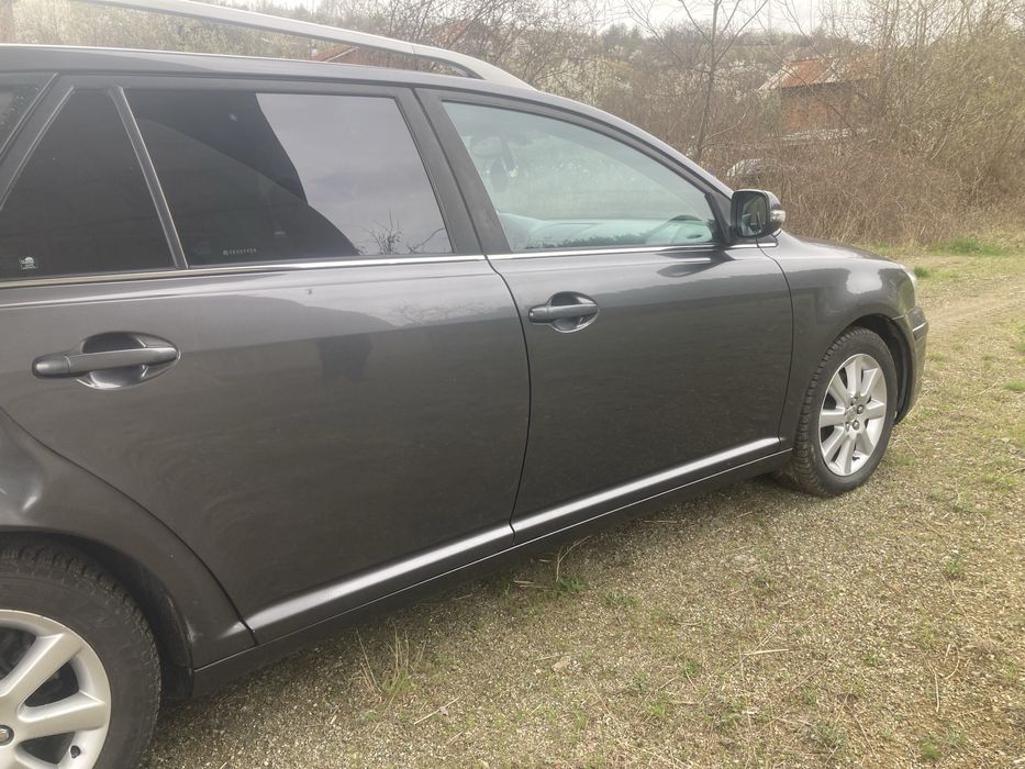 Тойота авенсис комби T25/Toyota Avensis T25/2.0D4D/126кс 06-08г