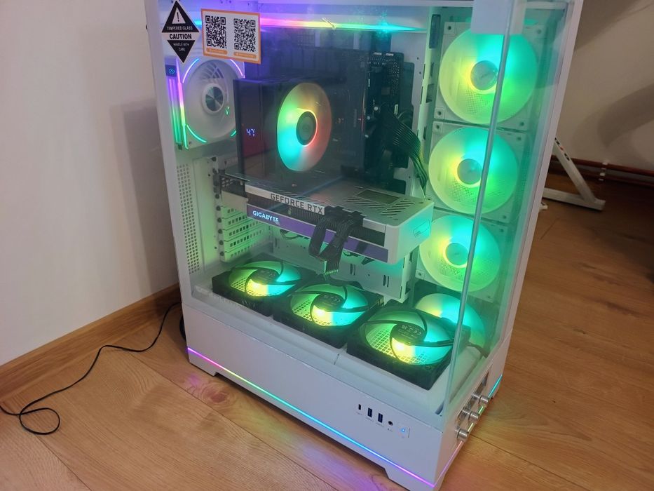 Se vinde PC Gaming AMD Ryzen 5 7600x+RTX 3070 TI