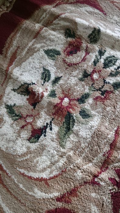 Продам  ковер...