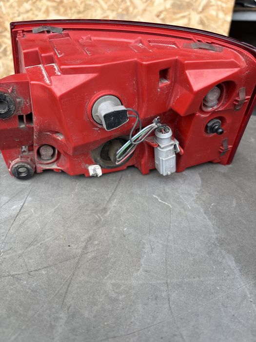 Стоп ляв,десен за Audi A6 2013год.