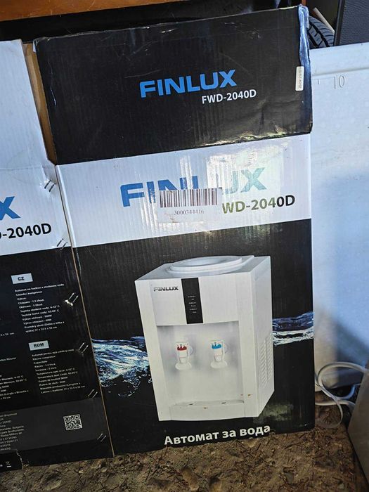 Диспенсър за топла и студена вода Finlux + туба