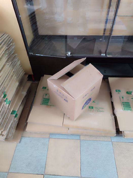 Продам картоные коробки