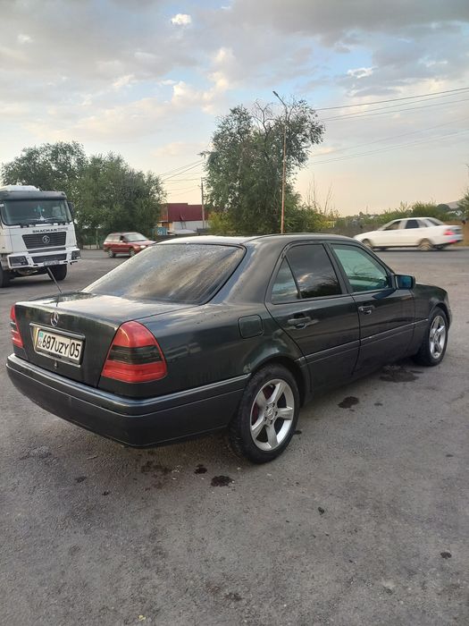 Продам мерседес с-280