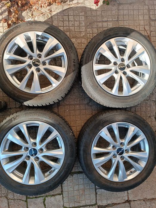 KIA CEED джанти със зимни гуми 215/55/17