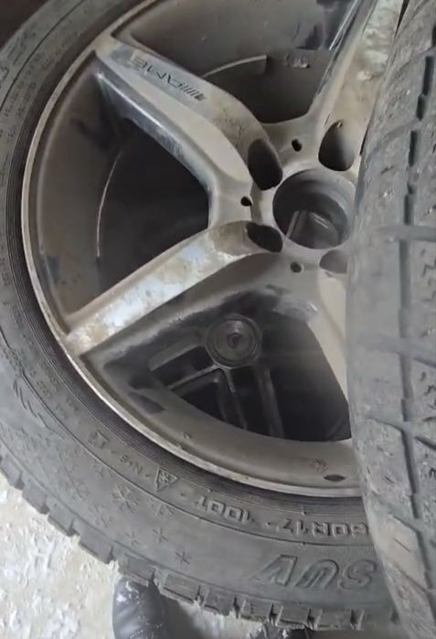 Продам диски с зимней резиной