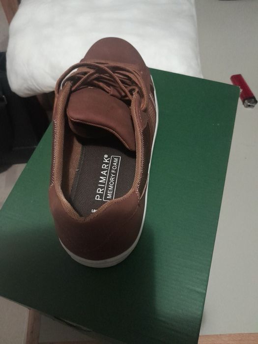 Imbracaminte și încălțăminte