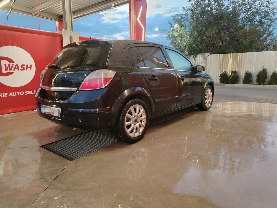 Opel Astra h 1.7 tdci