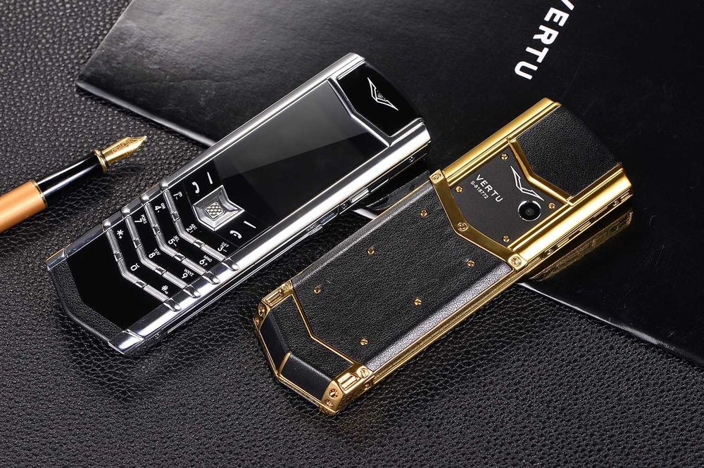 Vertu V10  (Yangi+Skidka+Dostavka) New-2025!