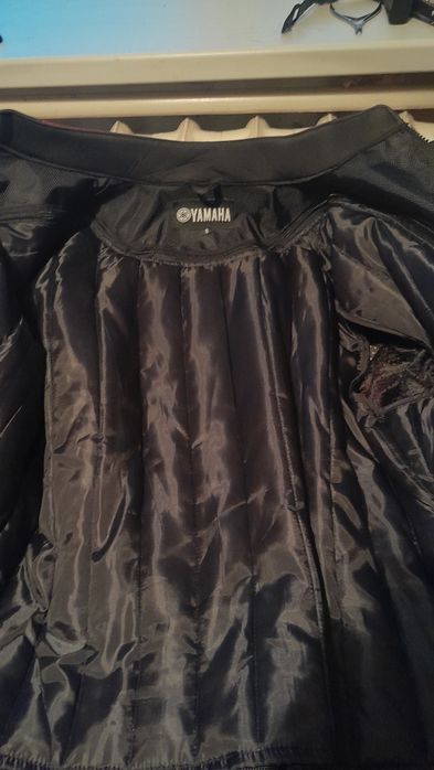 Срочно продам мото куртку