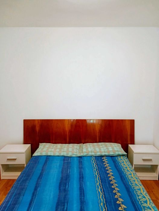 Vând Apartament cu 3 camere semidecomandat Botoșani