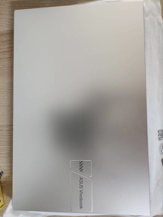 ASUS Vivobook 15