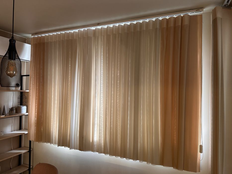 Щори тип завеса/перде за прозорец и врата