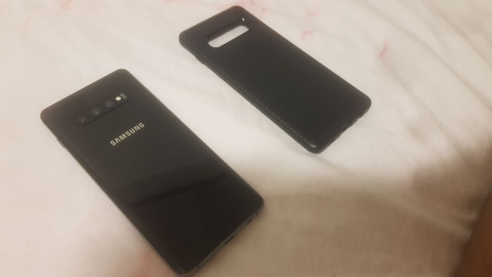 Самсунг S 10+ 128gb+256gb karta pamet