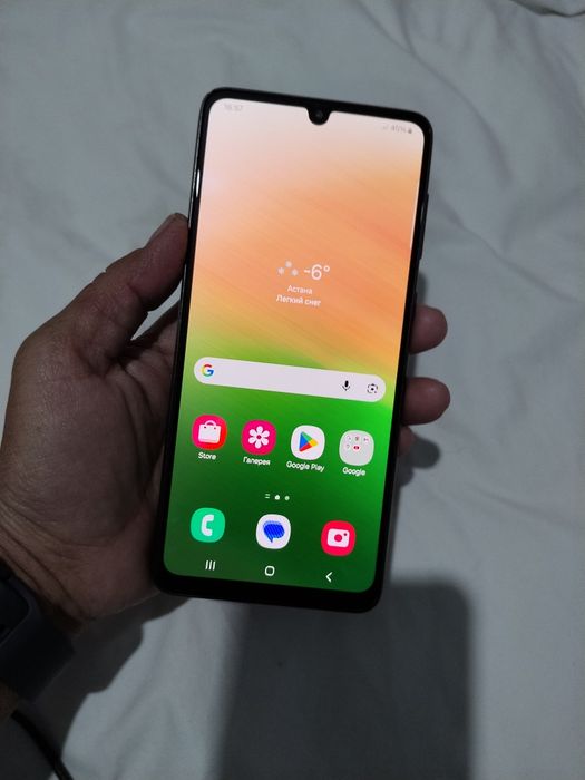 Самсунг А 33/128 телефон