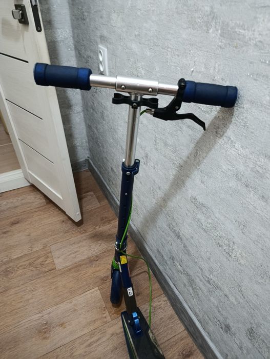 Продам Самокат б/у