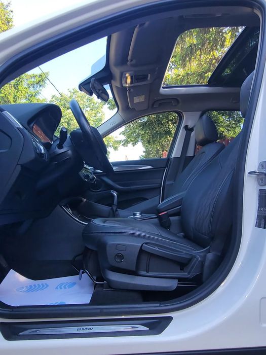 BMW X1 Bmw X1 sDrive 18i / 2017 / Plafon Panoramic