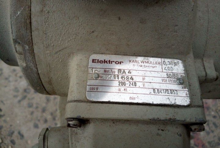 Extractor pompa generativă