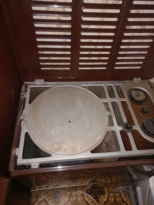 Нафтова печка- използвана за кратко