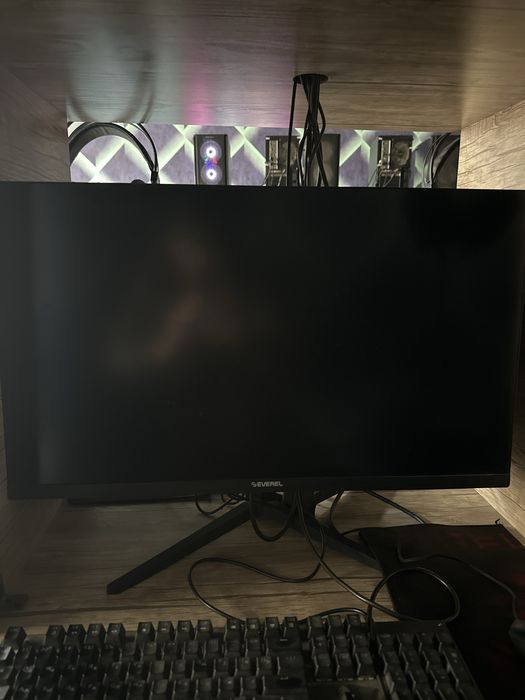 Monitor Everel 27/180Hz holati yaxshi 10 dona