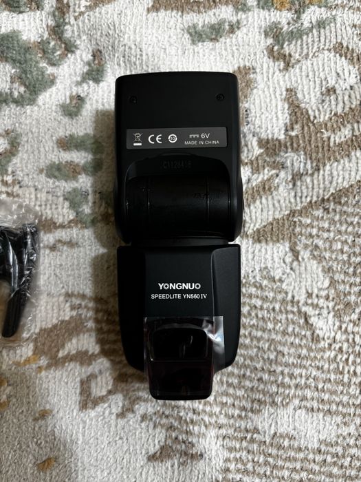Фотовспышка Yongnuo Speedlite YN560 IV