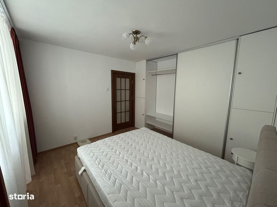 3 Camere / Romancierilor / Parcare