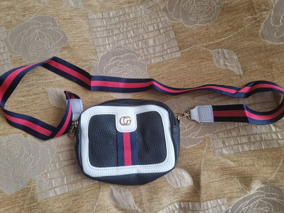 Сумки новые, женские