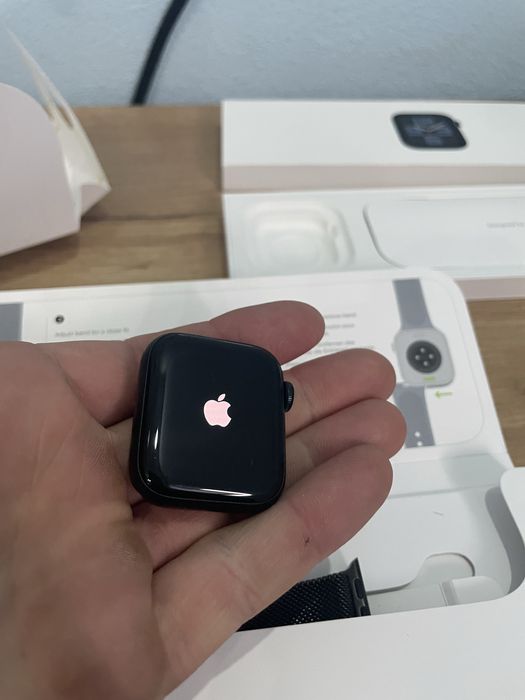 Vând apple watch se