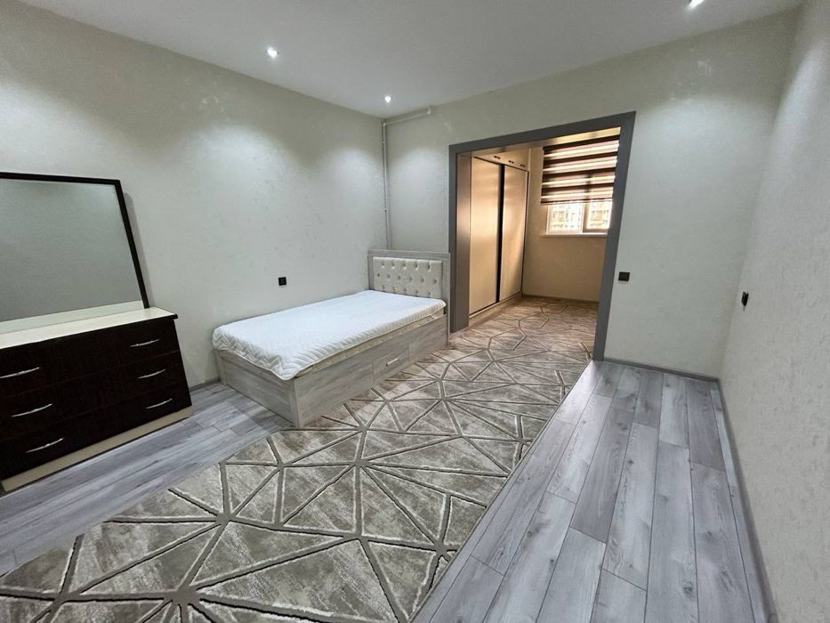 Аренда 3 комнатная на Мирабадской