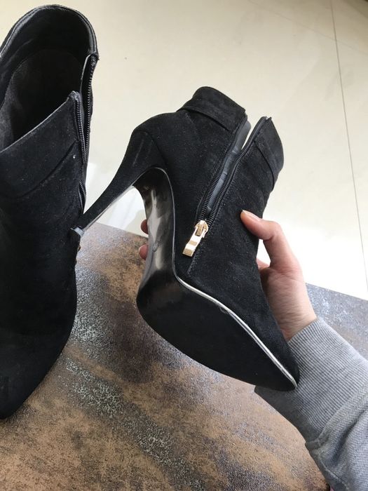 Botine negre cu toc, 40