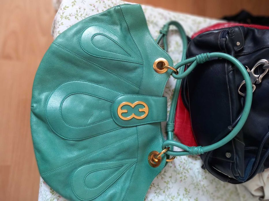 Чанти Escada Massimo dutti Цена по договаряне