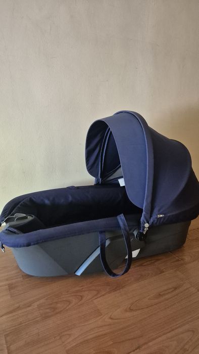 Carucior 3 in 1 Stokke V6