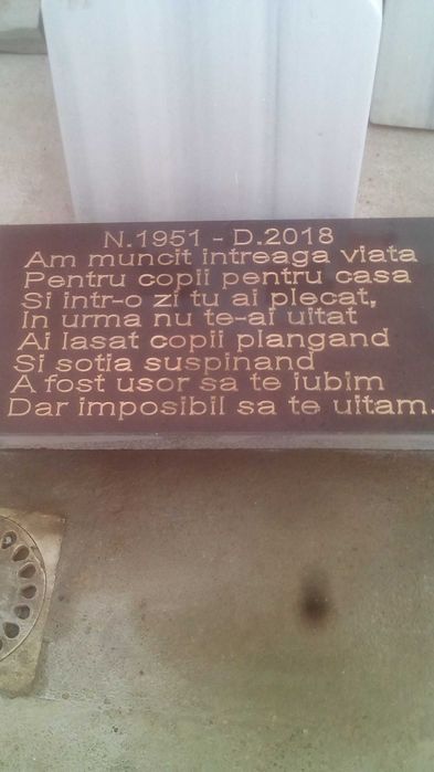 Placi comemrative păsări si animale