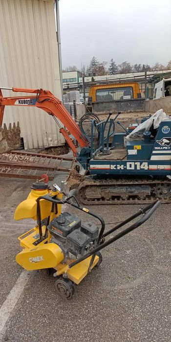 Багер Kubota KH014