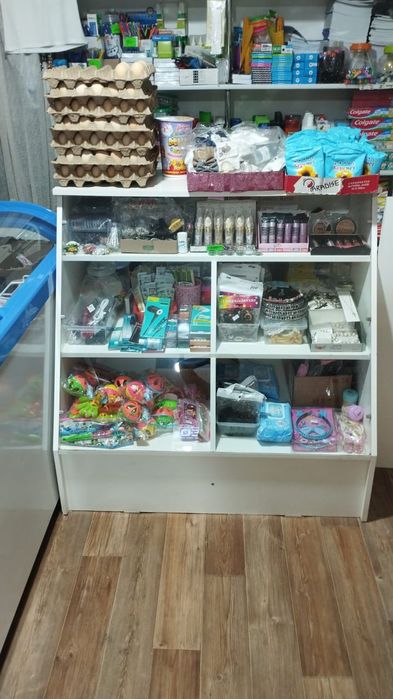 Продается полка для магазина