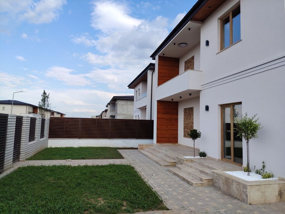 Vila Dobroiesti 5 camere, 3 bai, cartier rezidențial, strada Asfaltata