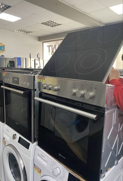 Фурна за вграждане с плот Bauknecht  HVP2 NN5F IN, HEKO S200,котлон CHR 3462 IN, 5 функции