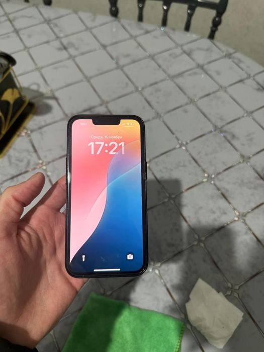 Продам айфон 13 про идеал