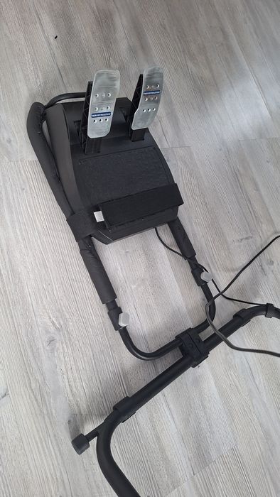 Playseat Challenge + Thrustmaster T128P Force Feedback PS5/PS4/PC – Set complet