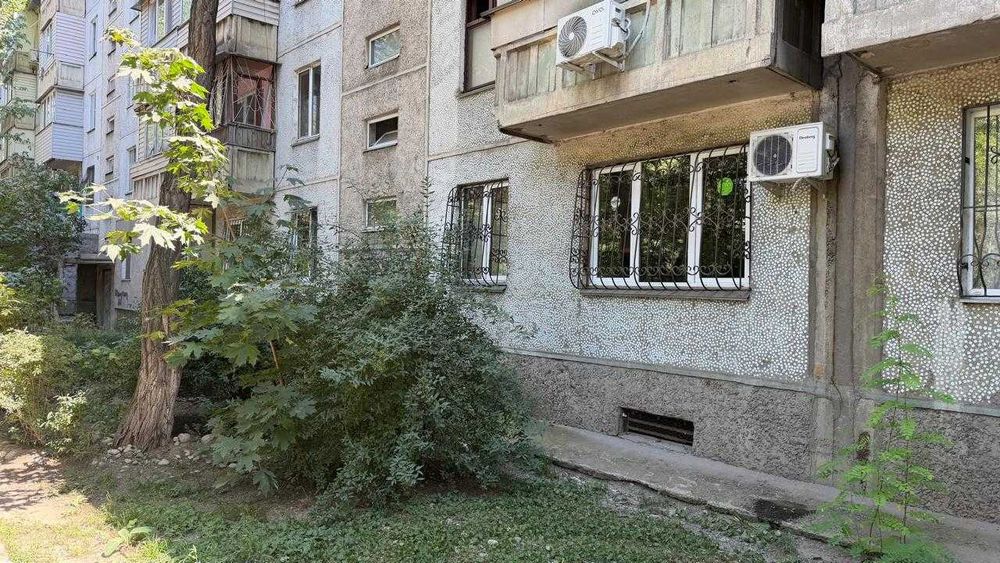 Продам 3-х ком. Ауэзова Жамбыла