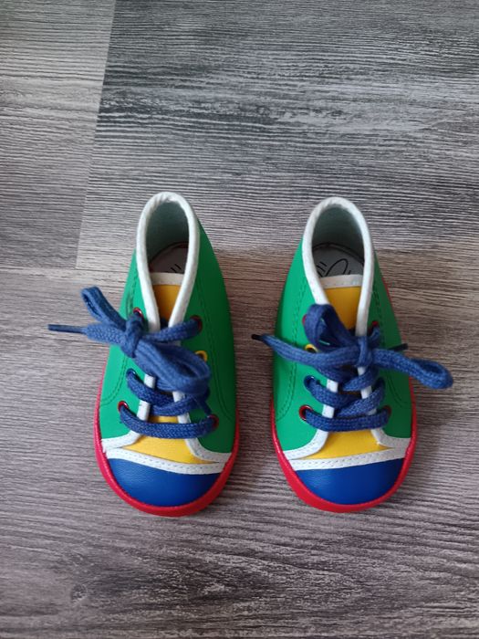 Бебешки  нови    буйки