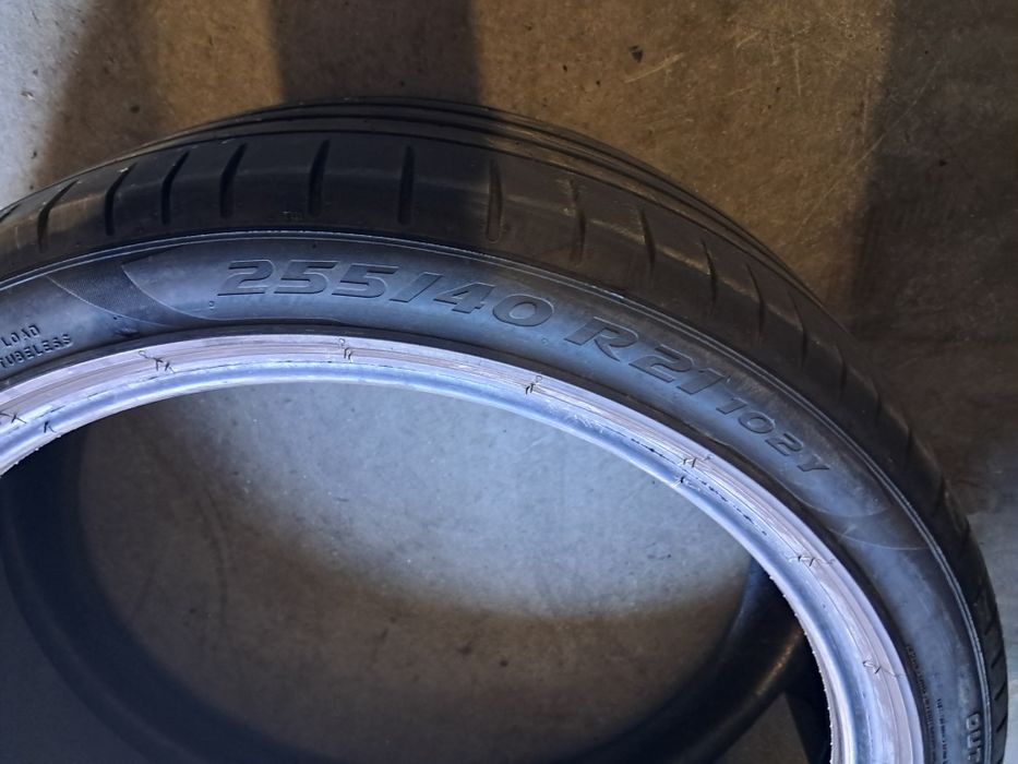 Anvelope second vara 255 40 R21 Pirelli 6mm 2023