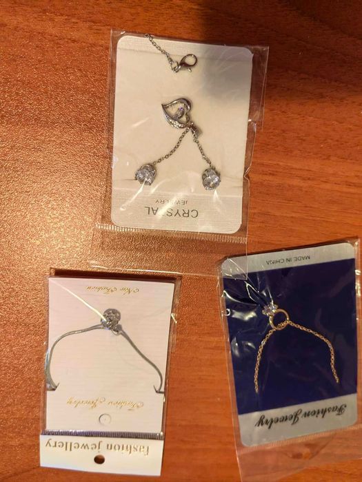 Дамски колиета и лот