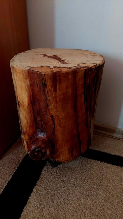 De vânzare taburet/măsuță de cafea/noptiera din lemn de esență tare