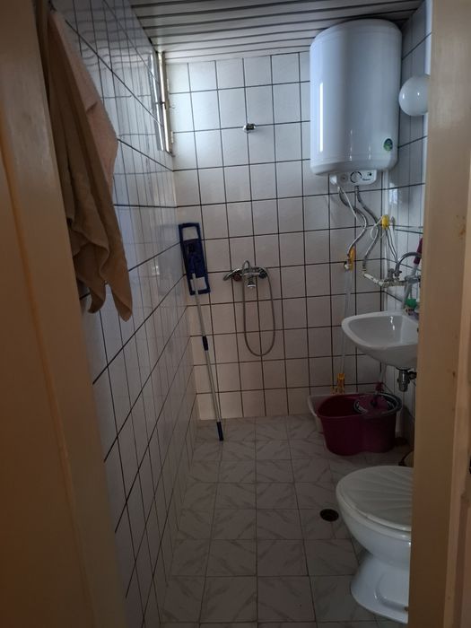 Дава се под наем Двустаен апартамент в Казанлък - 70 кв.м за 114750 € - Снимка #6