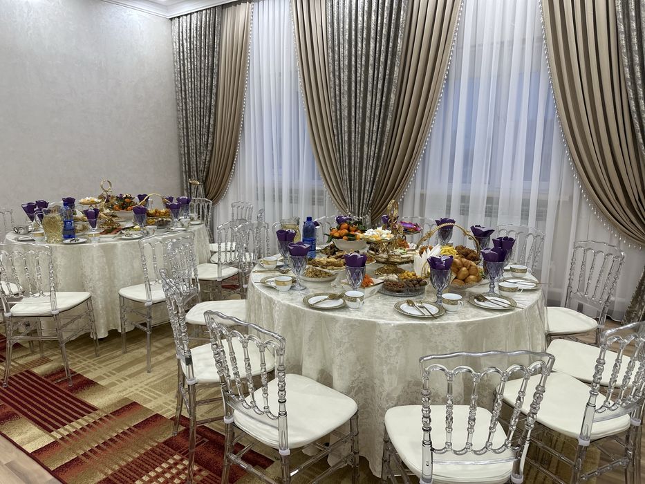 Аренда столов и стулья