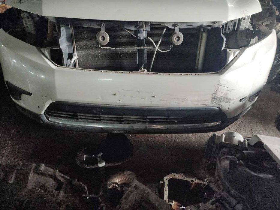 Бампер передний для Toyota Highlander 45