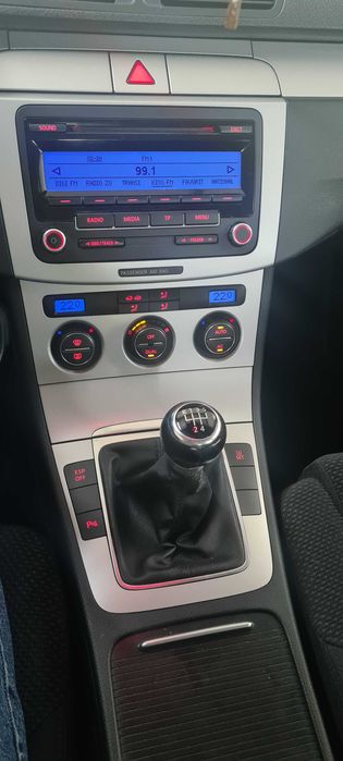 VOLKSWAGEN Passat 2009 — imagine 3