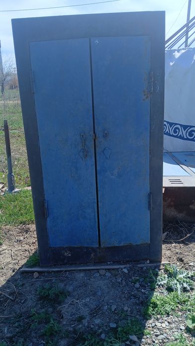 Темір шкафтар сатылады