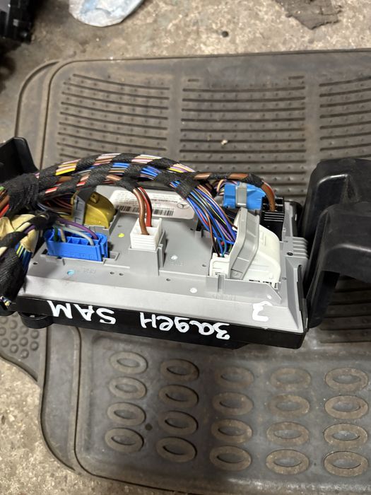 Mercedes w213 2.2cdi 194кс Заден SAM Модул